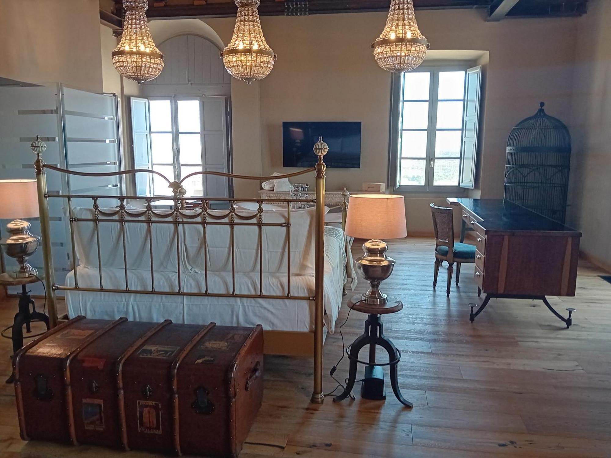 Palazzo Boyl 1840 Hotell Cagliari Eksteriør bilde