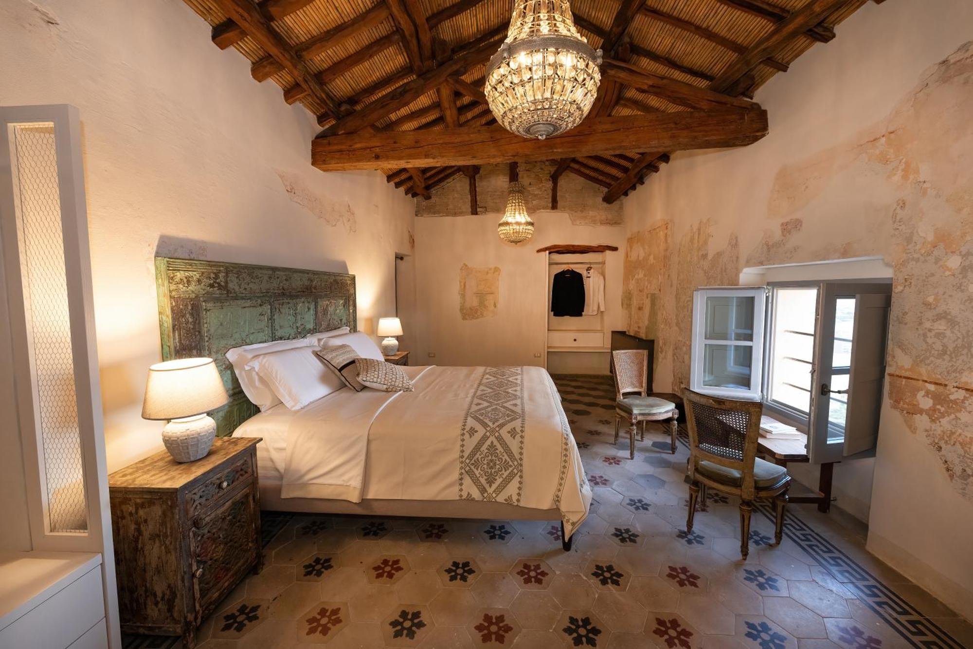 Palazzo Boyl 1840 Hotell Cagliari Eksteriør bilde
