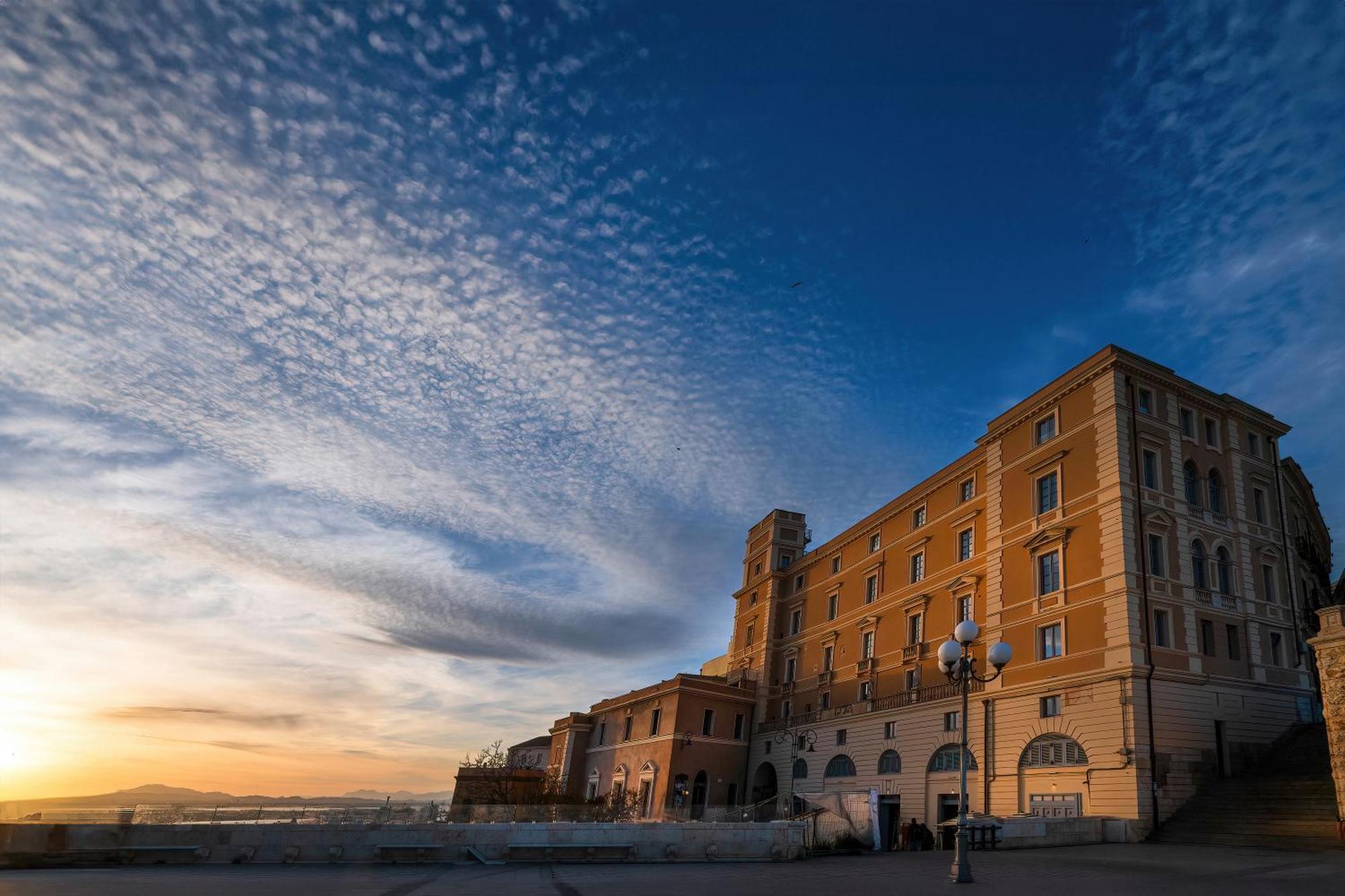 Palazzo Boyl 1840 Hotell Cagliari Eksteriør bilde