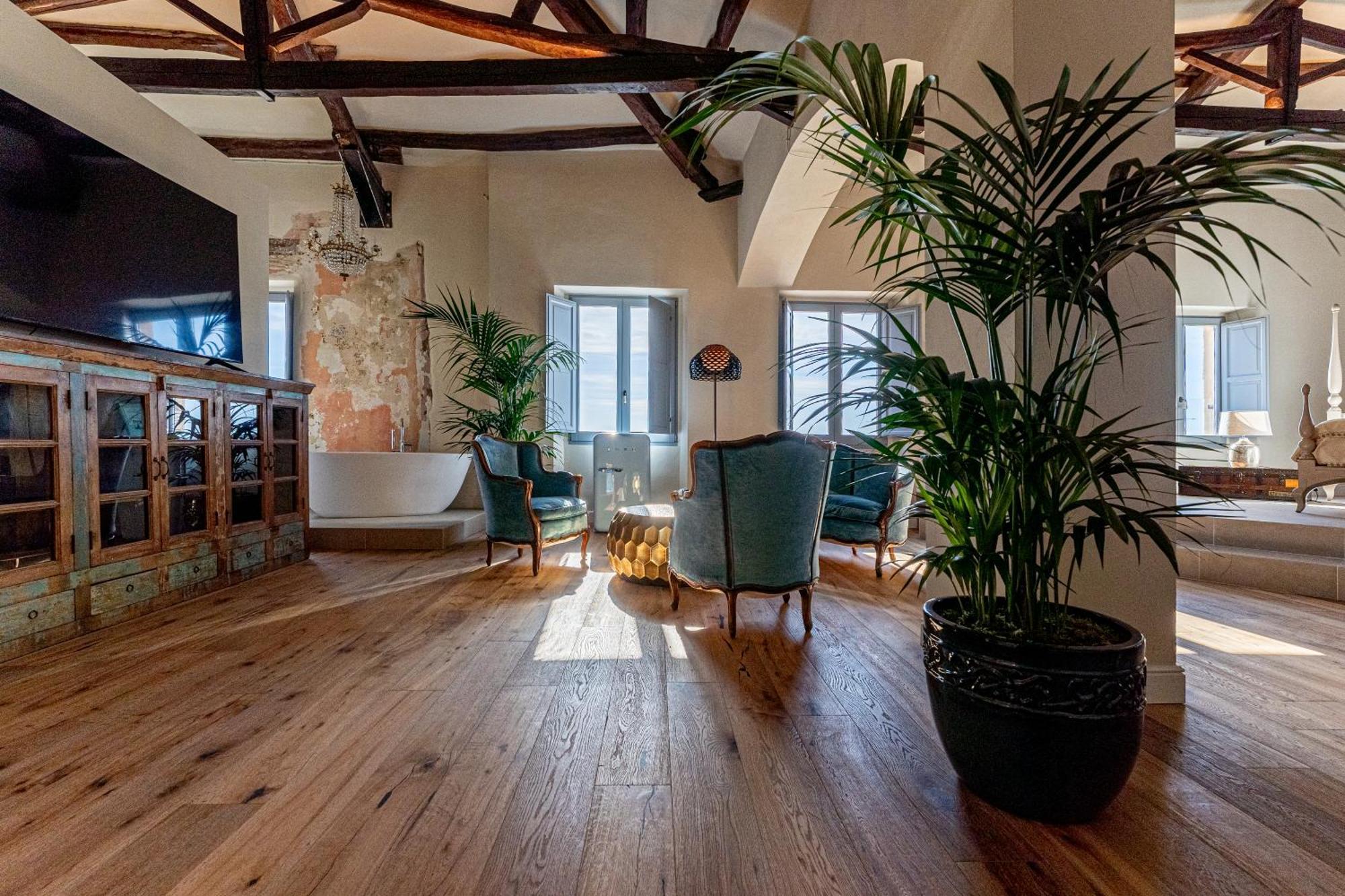 Palazzo Boyl 1840 Hotell Cagliari Eksteriør bilde