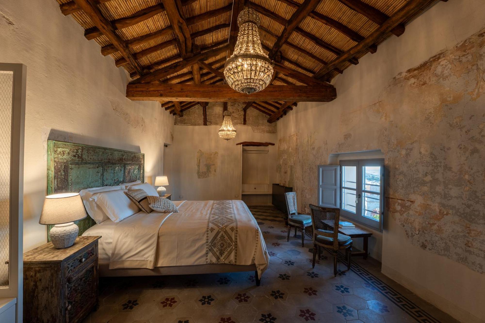 Palazzo Boyl 1840 Hotell Cagliari Eksteriør bilde