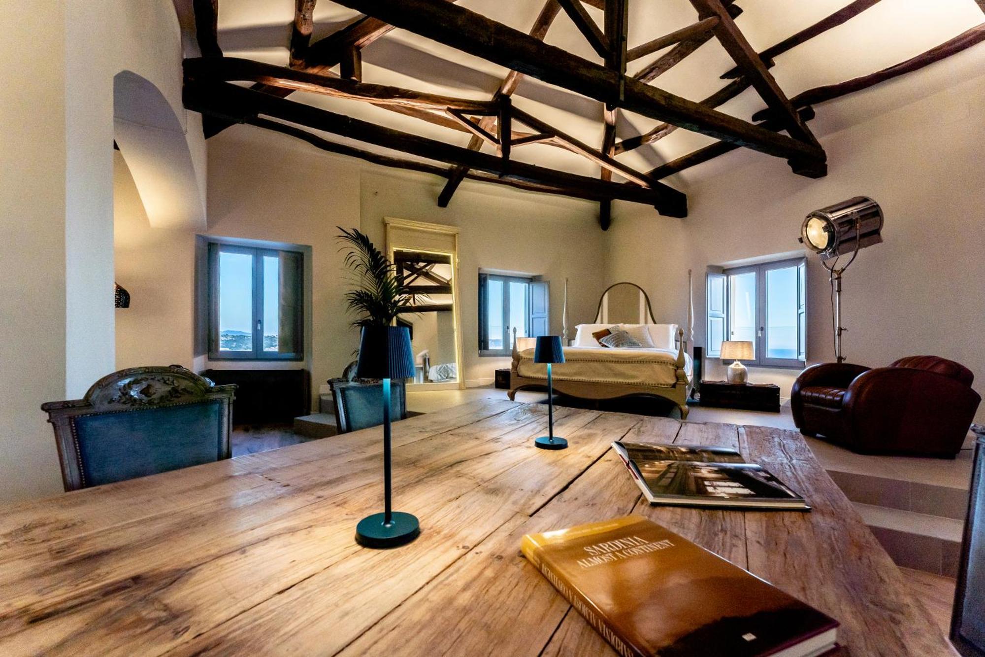 Palazzo Boyl 1840 Hotell Cagliari Eksteriør bilde