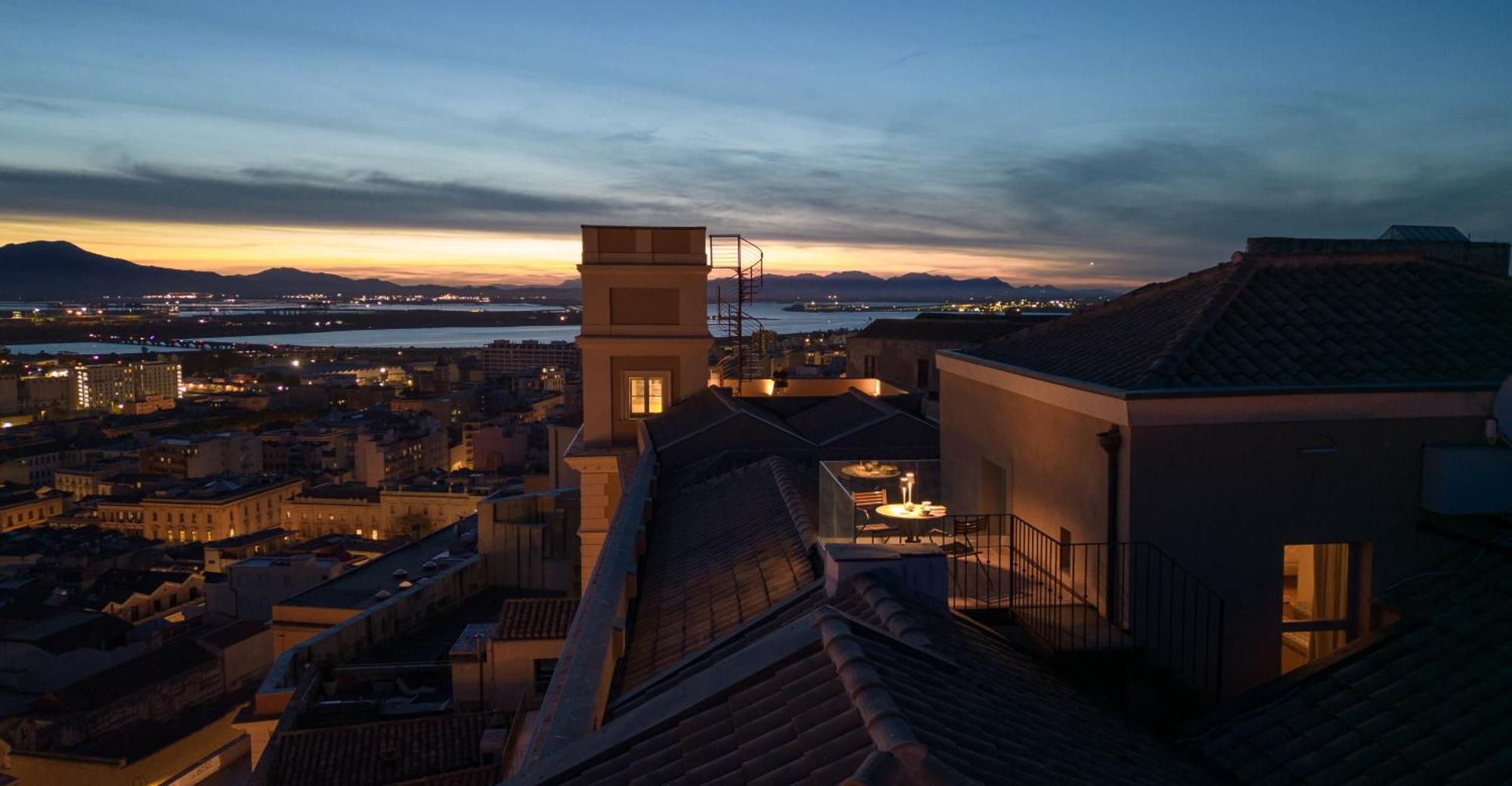 Palazzo Boyl 1840 Hotell Cagliari Eksteriør bilde